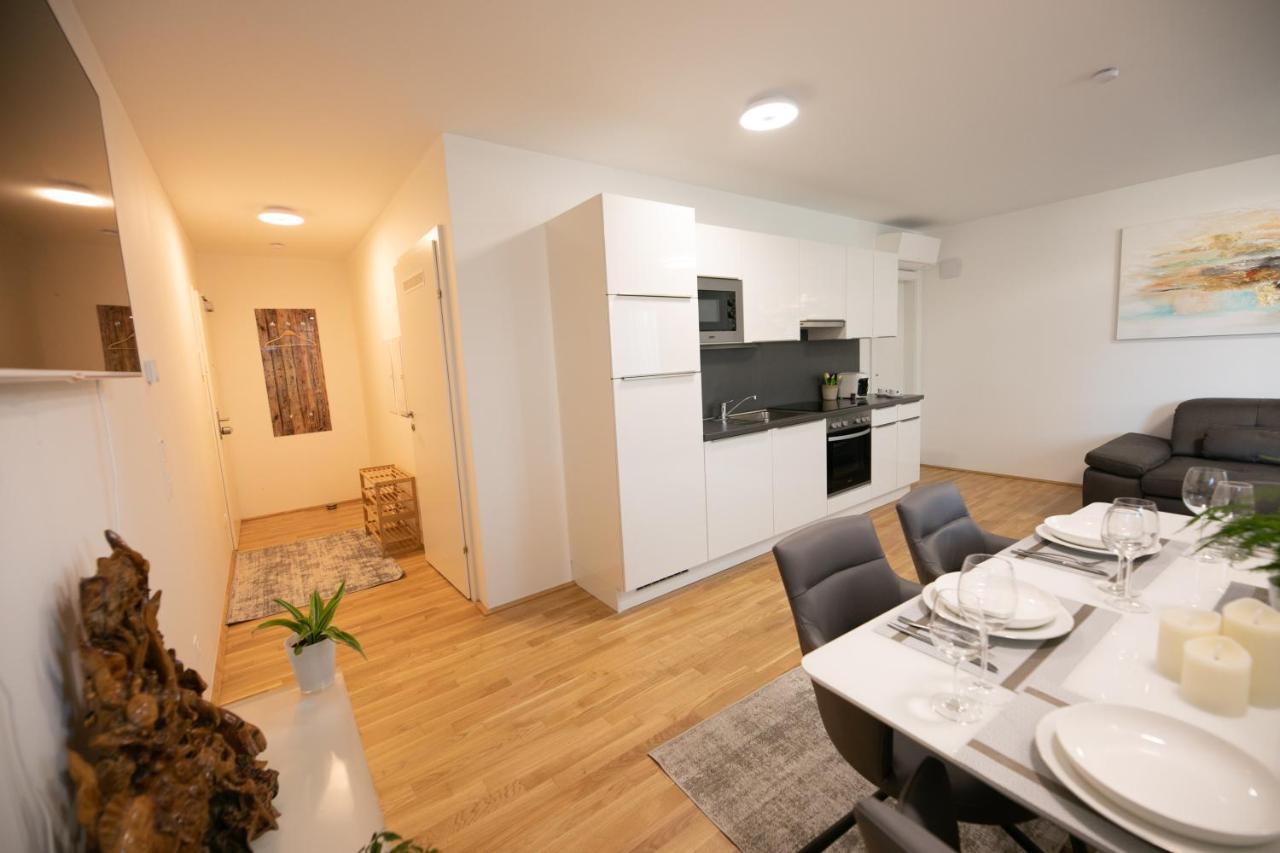 Schoenes Living Am Donauufer Вена Экстерьер фото